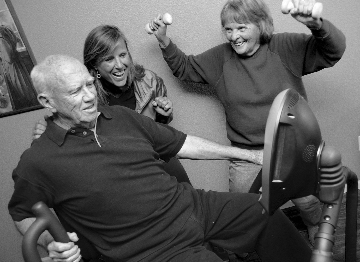 hwagnerphoto's tweet photo. Move it or lose it! Exercising is our passion! #movementforhealth #nikonlove #thepassionsproject #exercise #nustep #nevertooold #disruptage https://t.co/mLPFB1z0Bi