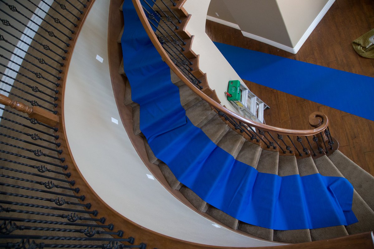 BHTransfer's tweet image. Why use the Beverly Hills Transfer &amp;amp; Storage family for your move? Because we go the extra mile to protect your property!