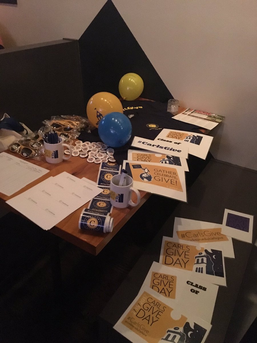 KParisFrance's tweet photo. Come, take advantage of happy hour, and use the money you save to donate 2 @CarletonCollege #carlsgive @Strangelovesbar #givefastgivefurious https://t.co/Wr87FK6OuH