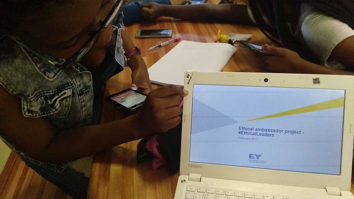 sm_kgotso's tweet photo. Talk About Hitting the ground running π ππ
@UJAccountancy
@EY_Africa
#EthicalLeader
#GROUP49
@Just_Lenie
@Sean_mathibe https://t.co/trqc8kkN8u