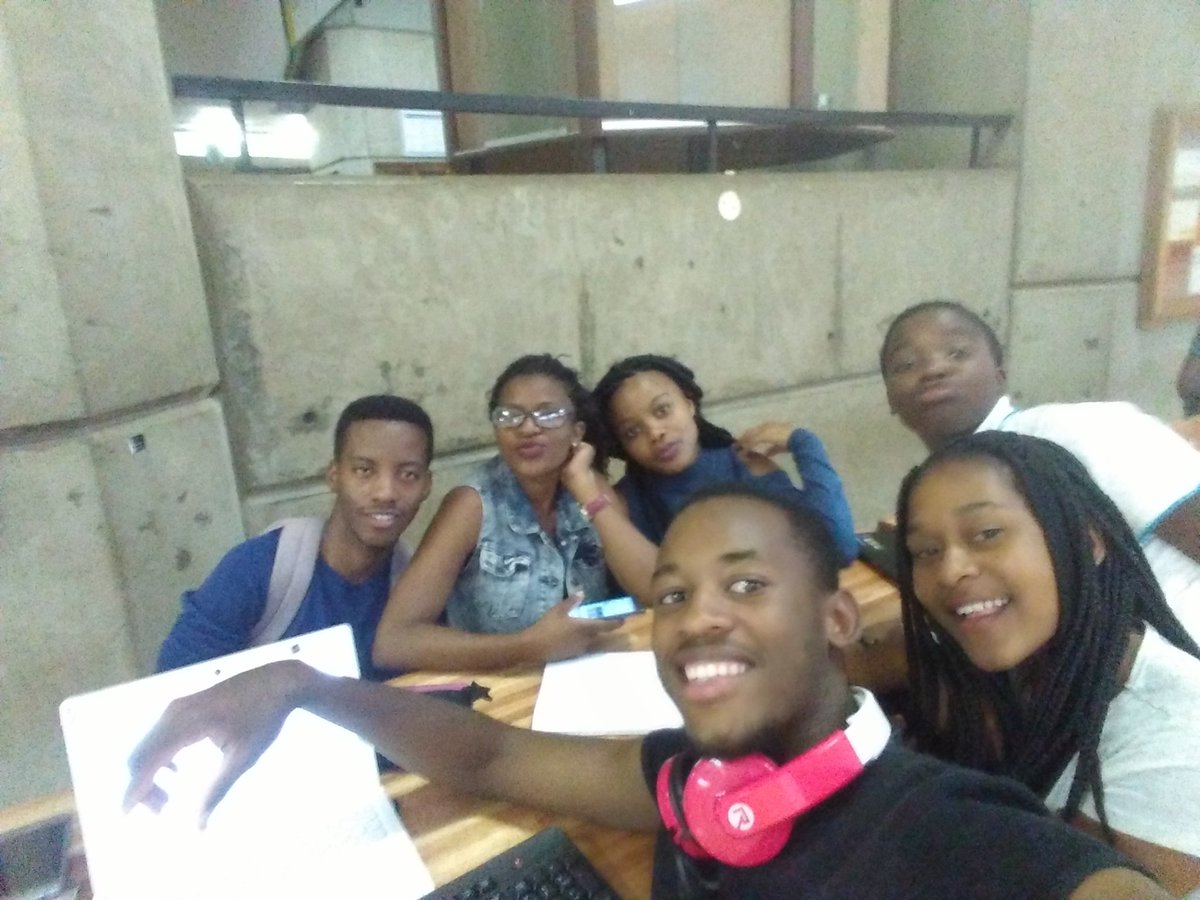 sm_kgotso's tweet photo. Talk About Hitting the ground running π ππ
@UJAccountancy
@EY_Africa
#EthicalLeader
#GROUP49
@Just_Lenie
@Sean_mathibe https://t.co/trqc8kkN8u