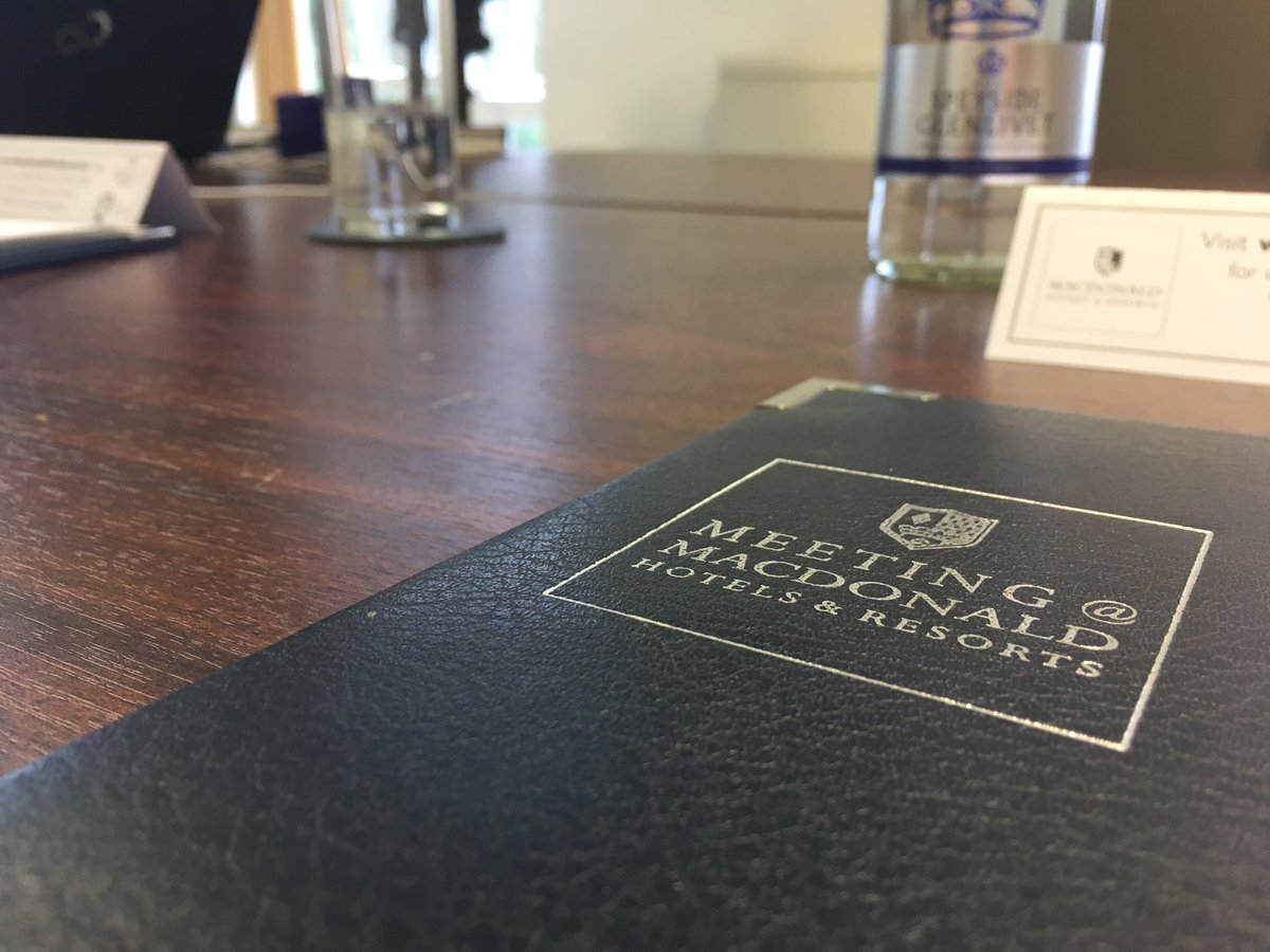 BelvoirStHelens's tweet photo. Cracking session with @DavidVine9 today @iamsold @LymmHotel thank you ! Lunch tasty too ! https://t.co/KaOn0zkk2N