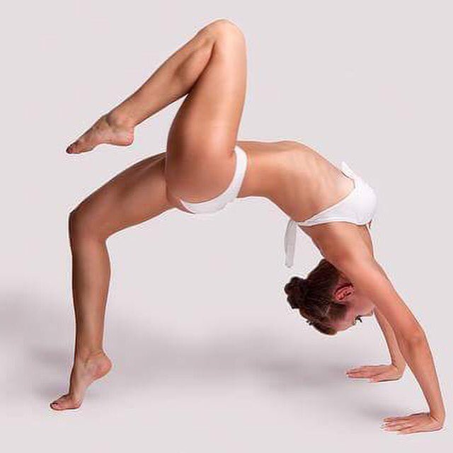 Do u like #yoga? Great news! On #Monday #March 6th <a href="/illesostudio/">illeso studio</a> are starting a 7pm #yogaclass to kick off ur week in style! <a href="/ArandaShops/">Aranda Shops</a>