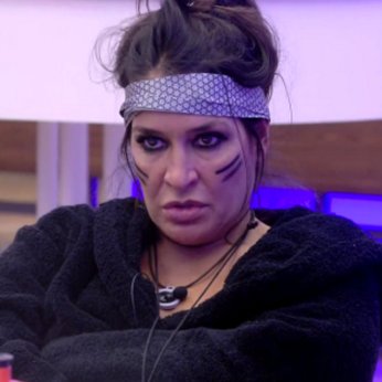 AlonsoCaparros's tweet photo. 📝Nueva entrada en mi blog 💻 "Sobrevive como puedas en #GHVIP5" https://t.co/6zltGWY4oy ¡Repesca ya! @ghoficial 👀 #vipdirecto. https://t.co/8Q1dAuqzrH