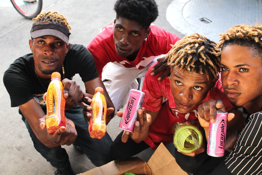 lucozadeja's tweet photo. Sharing is caring! #YesYouCan #RealPositiveEnergy https://t.co/w51hPTj2vN