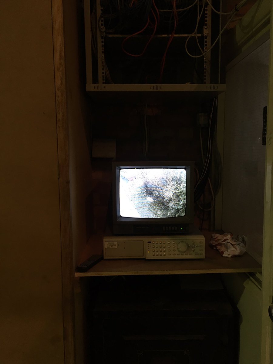 GeoTec_Midlands's tweet photo. Out with the old. In with the new! DVR for an industrial site in #Nottingham #CCTV #fireandsecurity #GeoTec #NG1 https://t.co/9DnOou6ID2 https://t.co/30qdbkL2sG