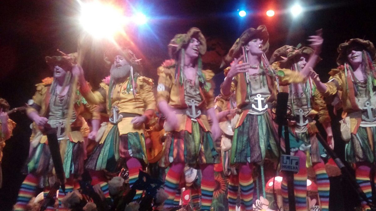 Volvemos al #GranTeatroHuelva la comparsa #Losoptimisticos de #MairenadelAlcor #CarnavalColombino2017 Síguelo en  solohuelvaradio.com