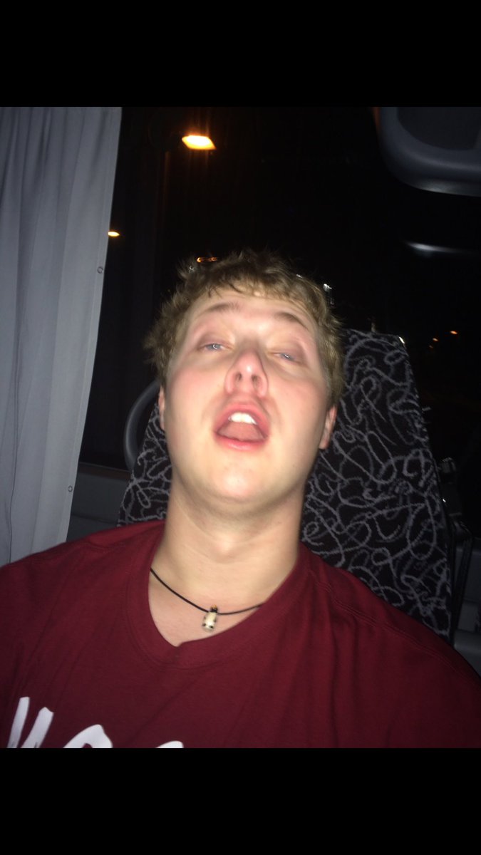 house_patrick's tweet photo. @nicklove108 @crimsonorch https://t.co/0iLxcwX8Si