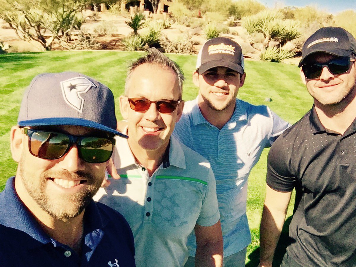 GolfAngels tweet picture