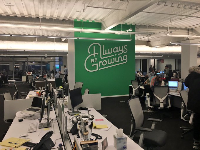 Kicking off the 1st Chicago #TapIntoTwitter meetup at the @SproutSocial new office! Learning about how<a href="/tag/tapintotwitter"class="tags">#TapIntoTwitter</a>