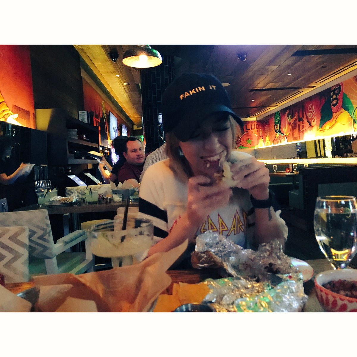 faljohnson's tweet photo. I'm not FAKIN IT, I really love โค๏ธ tacos ๐ฎ. #happyvalentinesday #fakinit #dadhatgamestrong https://t.co/QtgSXWEtJW
