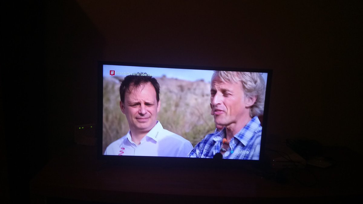 Maravilloso #mö! 😘 Enhorabuena <a href="/evovelo/">evovelo</a> <a href="/JesusCalleja/">Jesús Calleja</a> #volandoDesiertoTabernas ☀️🌵🚗🆙