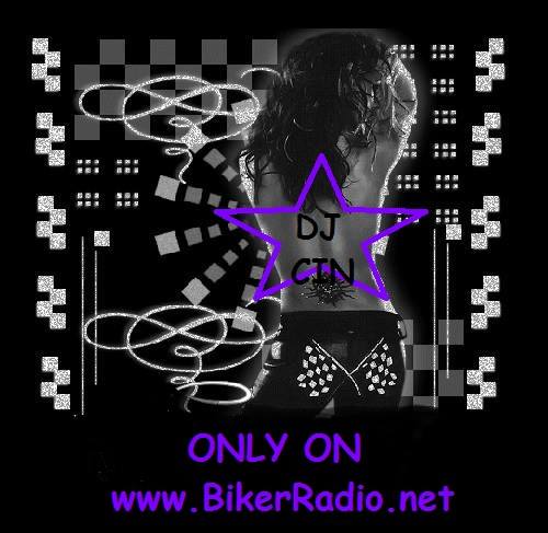 BearsCin's tweet photo. THAT'S RIGHT, FOLKS!!  YOU'RE SEEING IT!!  I'M ROCKIN THE HOUSE TONIGHT HERE AT BIKER RADIO!!

https://t.co/Th5sgrdTYH https://t.co/Dwrcq1Lgq7