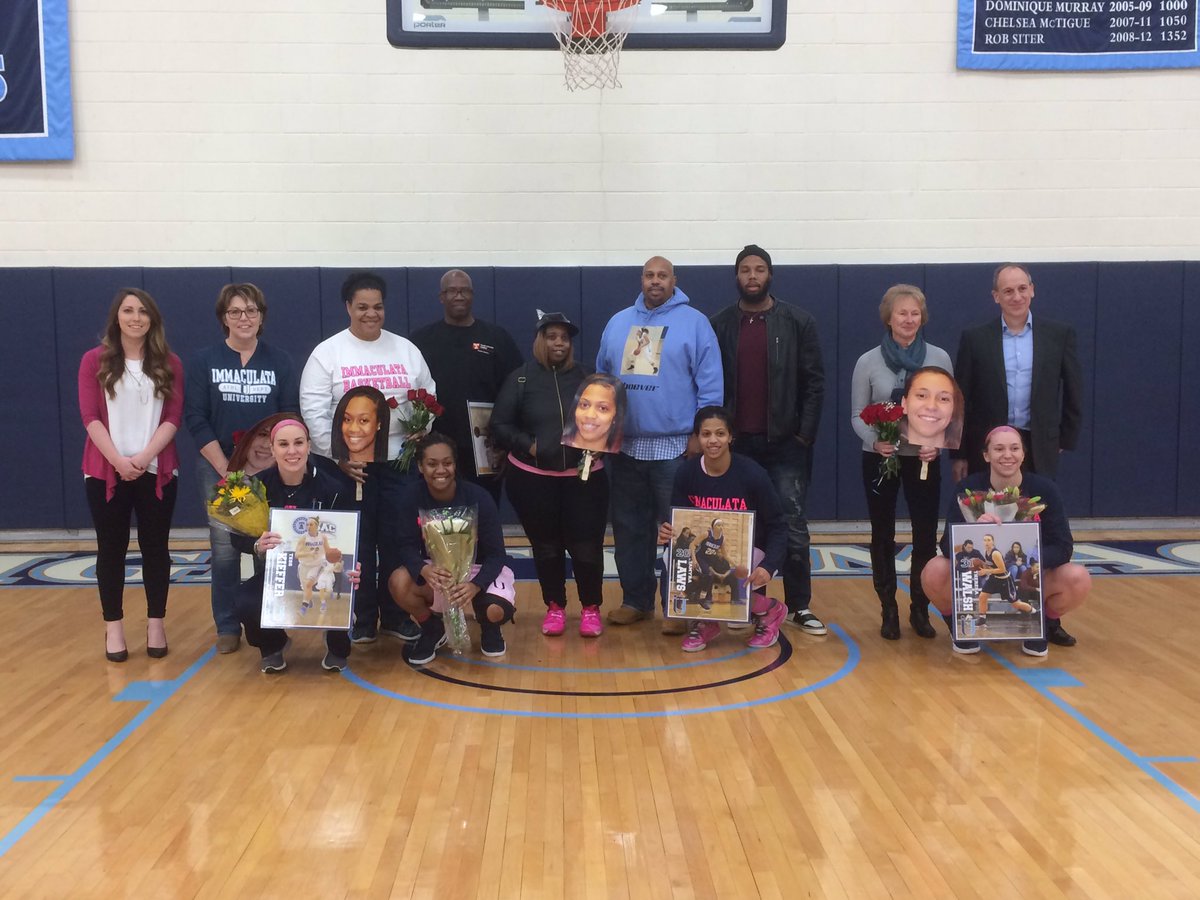 IUMightyMacs's tweet photo. Congratulations to our @IUWB_ seniors! https://t.co/j4SSU6Q0Mj