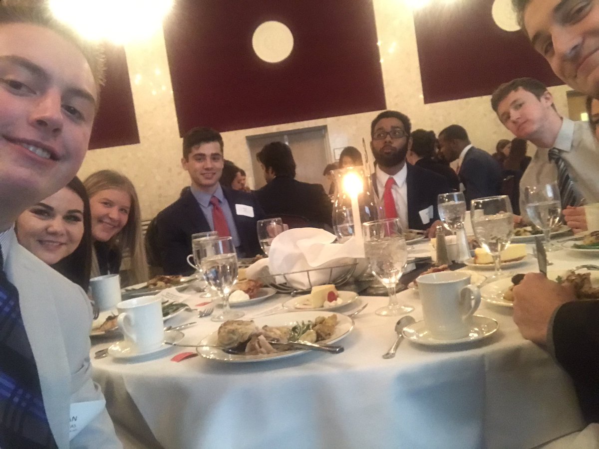 pgnMSU's tweet photo. great time at the MSUFCU #prepdinner with some of the PGN fam! https://t.co/p9jm66WMQl