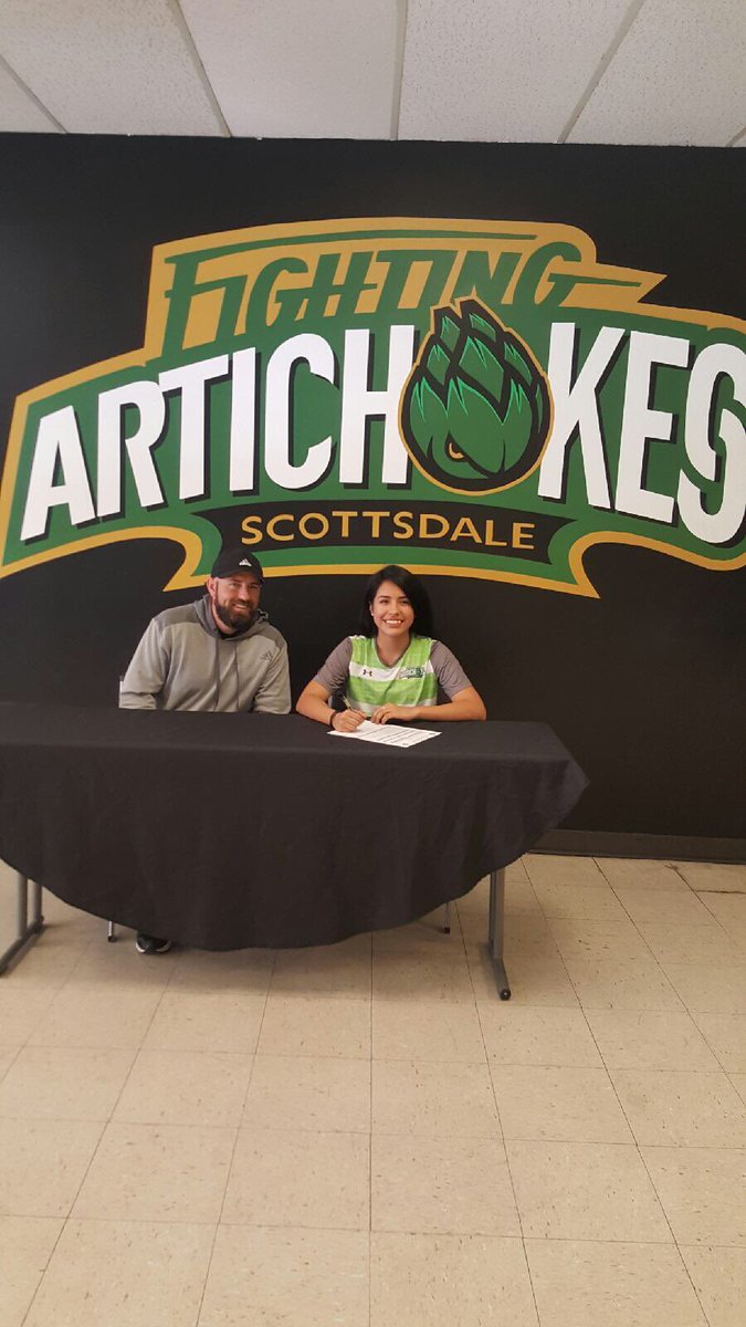 ArtichokeSoccer's tweet photo. We are happy to announce the signing of @Villalobos__val of #ApolloHS to our women's program! Welcome Valerie Villalobos! #GoChokes https://t.co/HgufgminVU