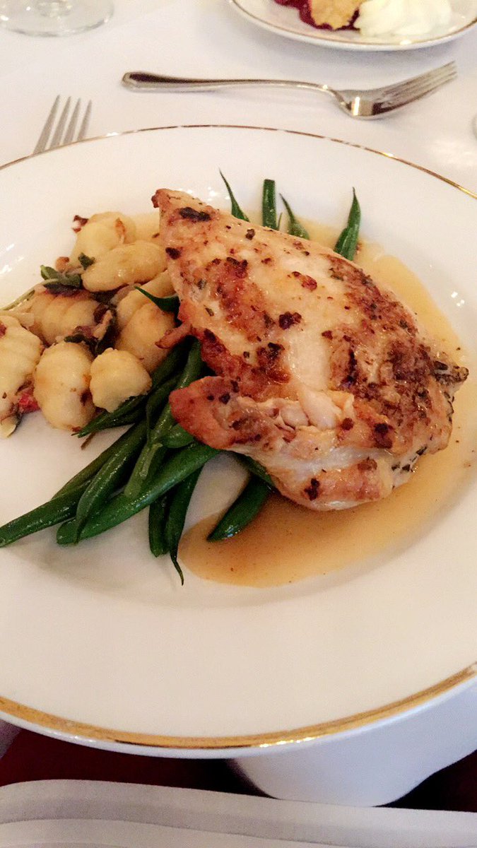landieberry's tweet photo. @msufcu Good eats and professional deets (details)! #prepdinner https://t.co/04A3THn9uh