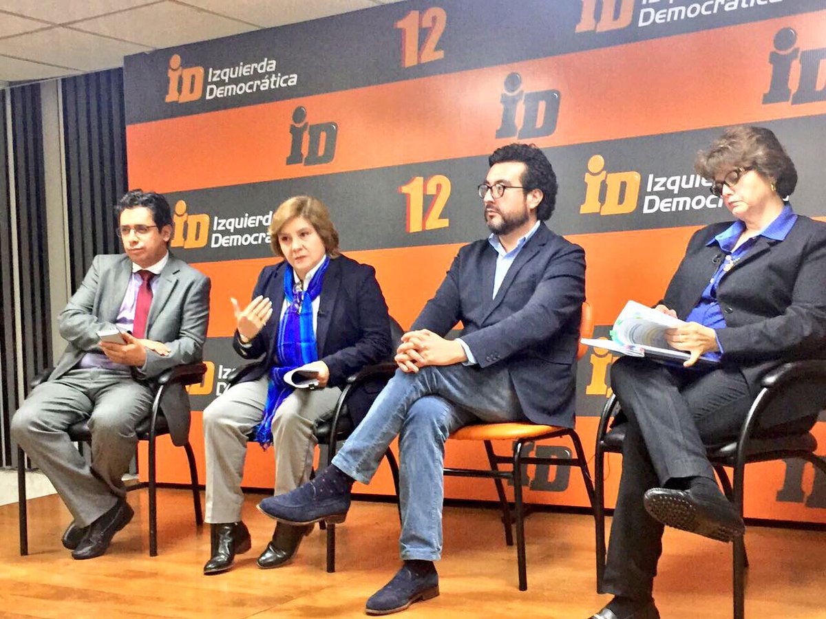 mariapaularomo's tweet photo. Paúl Noboa: "Más de 400 cooperativas tendrán que volver a ser cajas de ahorro con la nueva ley, so pena d ser liquidadas" https://t.co/71i9nO1h6c