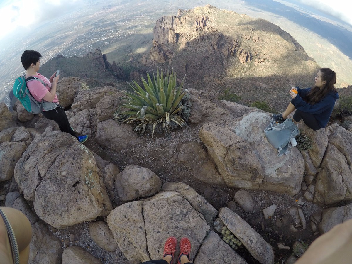 Bayly_H's tweet photo. I'd hike that #arizonahikersguide https://t.co/k7IzQ69V9t