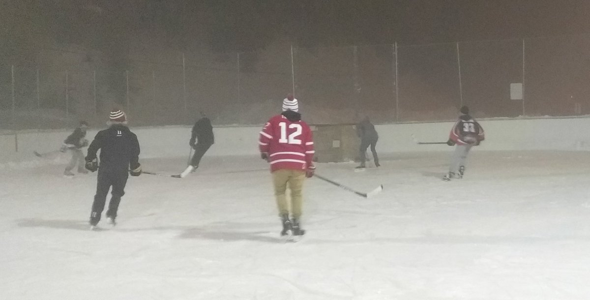 connolly_ch's tweet photo. Tradition continues.  #Apex17 #THSSGeography @THSS_Hockey https://t.co/h2HH3081KA