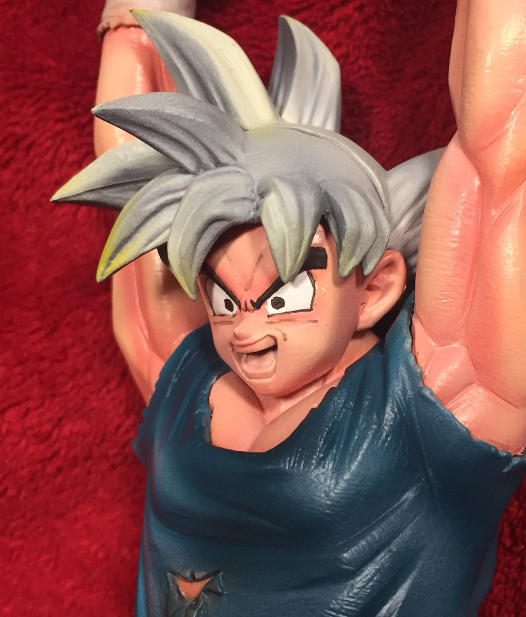 鬼ちゃん桃アニマル団 昨夜の元気玉悟空 試しに瞳を何パターンか描いてみた 1枚目が黒目瞳孔見開き 2枚目は黒目塗りつぶし 3枚目はデフォルトの上向き黒目塗りつぶし どれがいいのかわからんなってきた あへあへリペイント