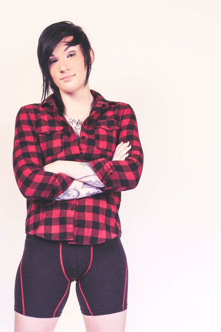 Feelin super dyke lately, fine with it. https://t.co/zobc6YgbAK