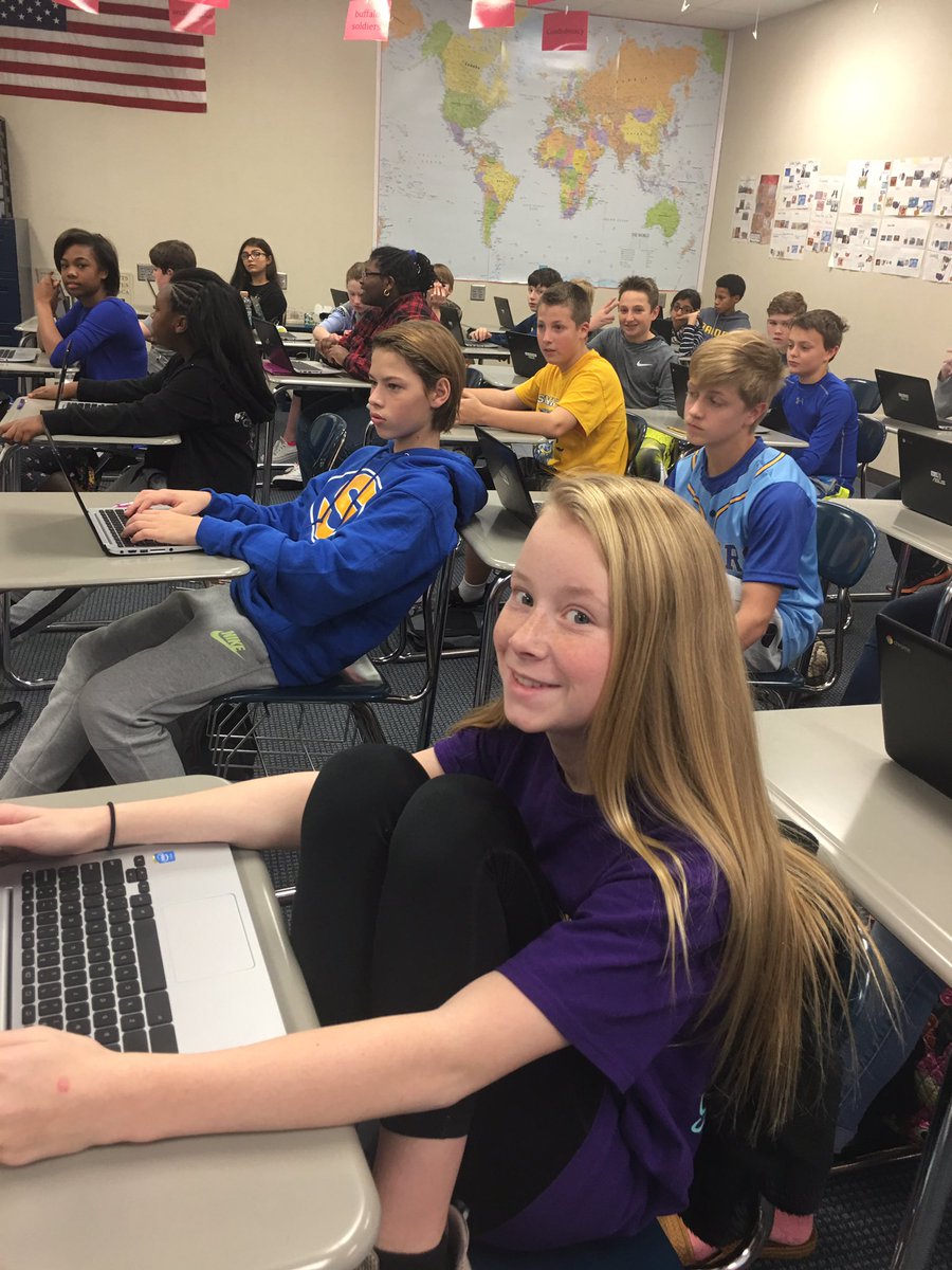 Mrs_Ayo's tweet photo. Mr. Brooks says that writing takes place everywhere! Soc. Studies is no exception! #writingportfolios #showgrowth https://t.co/7WaZIo6CTq