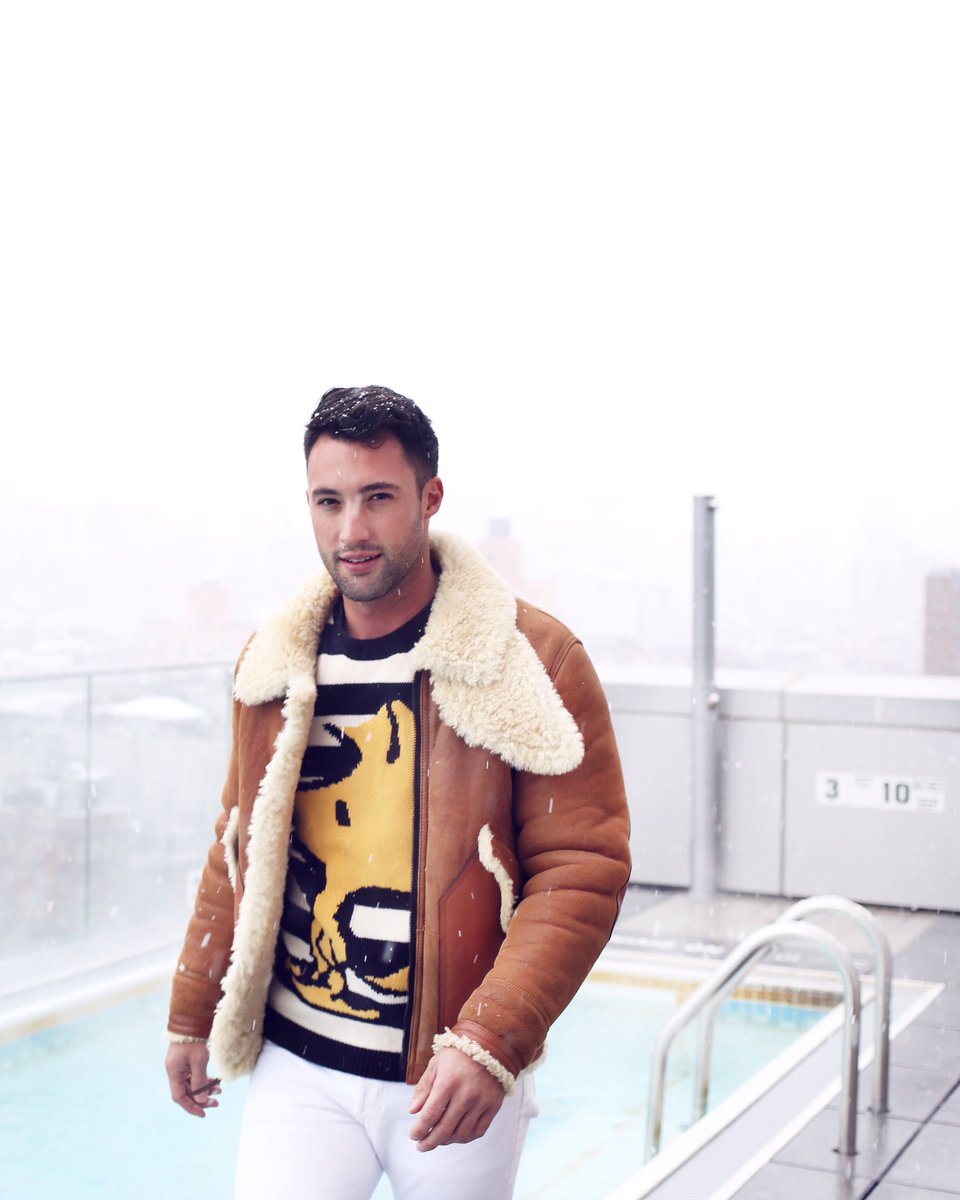 yummertime's tweet image. 💦❄️☃️ we'd prefer to skinny dip 😉😉 recap of our stay @hotelindigo for #NYFW up now!
#hotelindigo #colorofdiscovery 🖖 yummerti.me/2ljHx4c