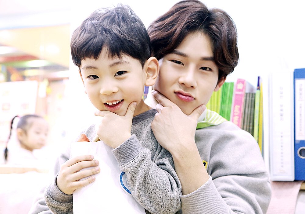 heonistnet's tweet photo. [스타캐스트] 이주헌 어르니 https://t.co/YnkO3eKMgy