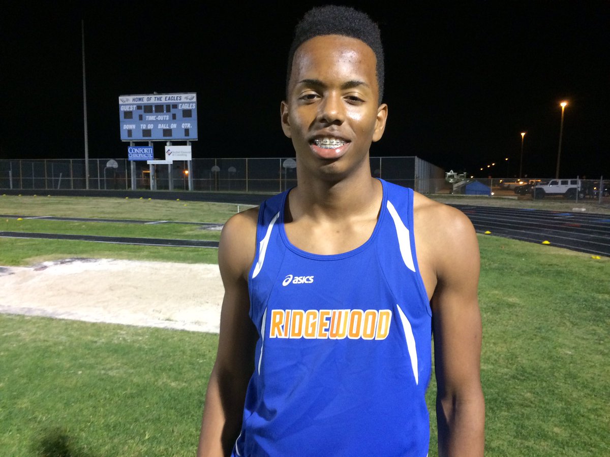 jawarrener's tweet photo. @b_crazyyy17 40.01 in the 300m hurdles and 14.78 in 110s a sweep #EarlyBirdInvite @flrunners @BobbyHomeTeam https://t.co/KUGOVPuQWm