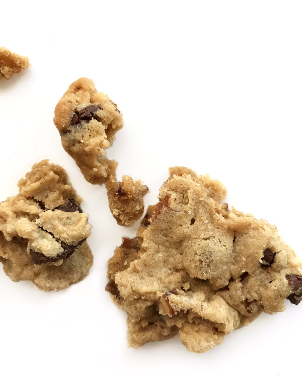 BakeryTwoNine's tweet photo. So soft it crumbles. Trust me that's a good thing. 😉 #cookiemonster #getinmybelly #madeinLA #signaturecookie https://t.co/nu7FI8ghz1