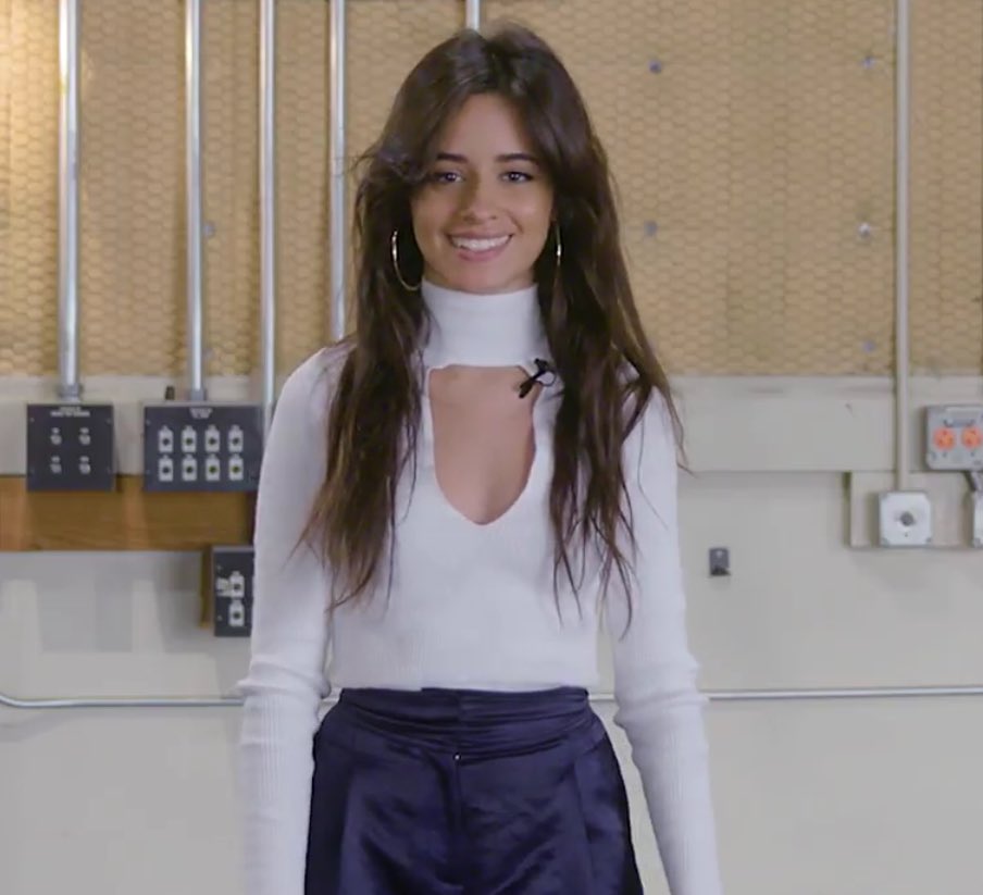 ConectsCamila's tweet photo. Olha o sorriso da nossa bichinha , AAAAAA tão lindo.
LOVE INCREDIBLE IS COMING https://t.co/sTXu5u0jbn