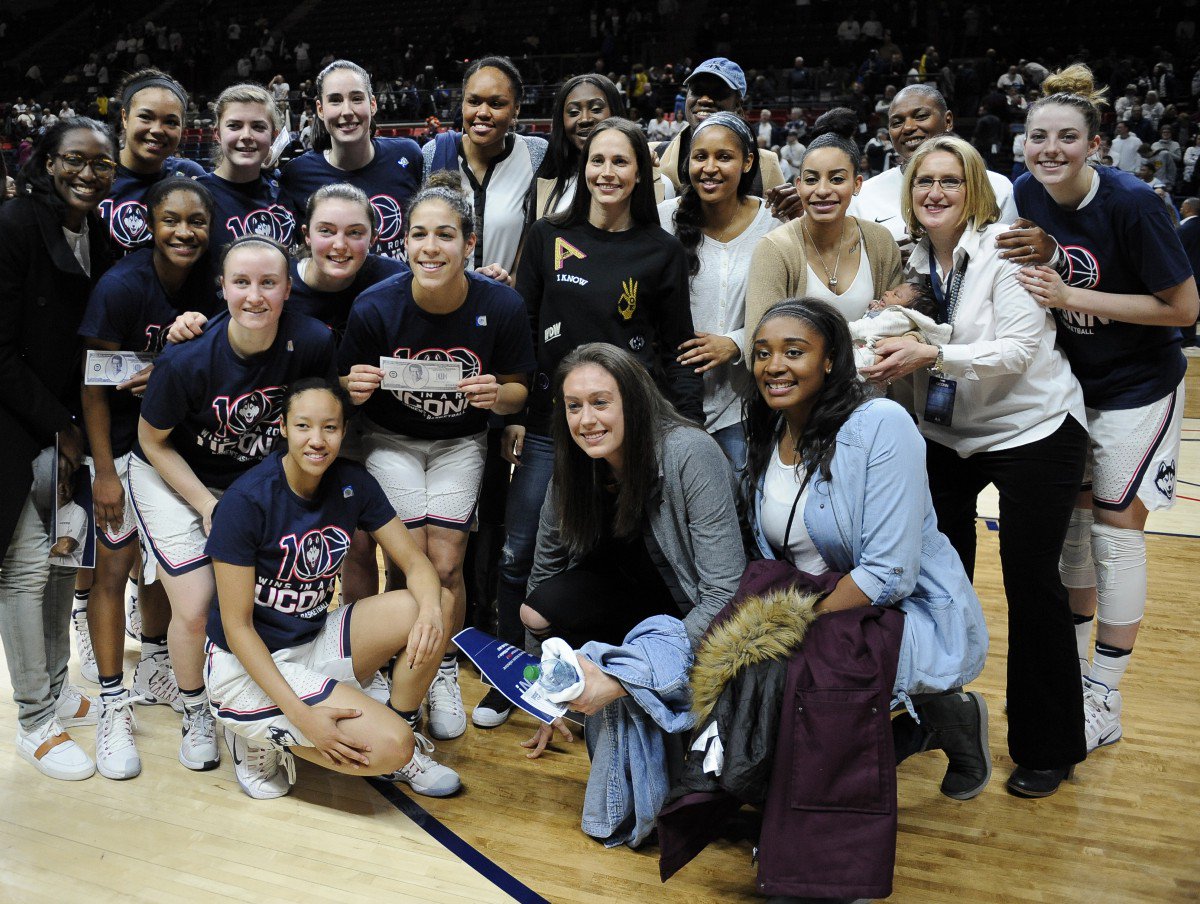 TheAtomyAdvisor's tweet photo. UConn’s historic 100-win streak is a testament to the power of equality https://t.co/OrX4XUn6Sj
#RyuSolarEnergy #TheAtomyAdvisor https://t.co/U3lNkUCSRd