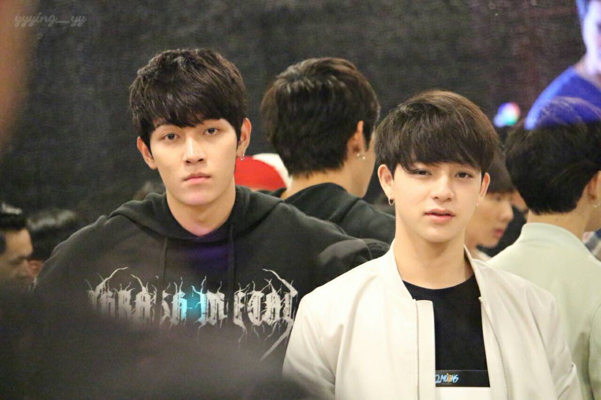 poominmin99's tweet photo. ��ู้แค่ว่า เมื่อวานเค้าอยู่ด้วยกันบ่อยก็พอและ พายต่อค่ะ #ก็อตบาส #เดือนเกี้ยวเดือน #บาสM0021 #ก็อตM0022 https://t.co/DYBNytLNHA