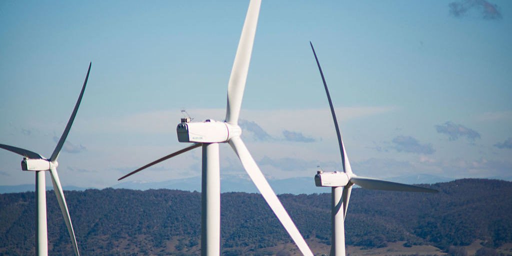pacificwindltd's tweet photo. New Ten-Year Battery Could Make Wind Power Better Than Ever https://t.co/clXphThlO1 https://t.co/HMn0Cb6gAM