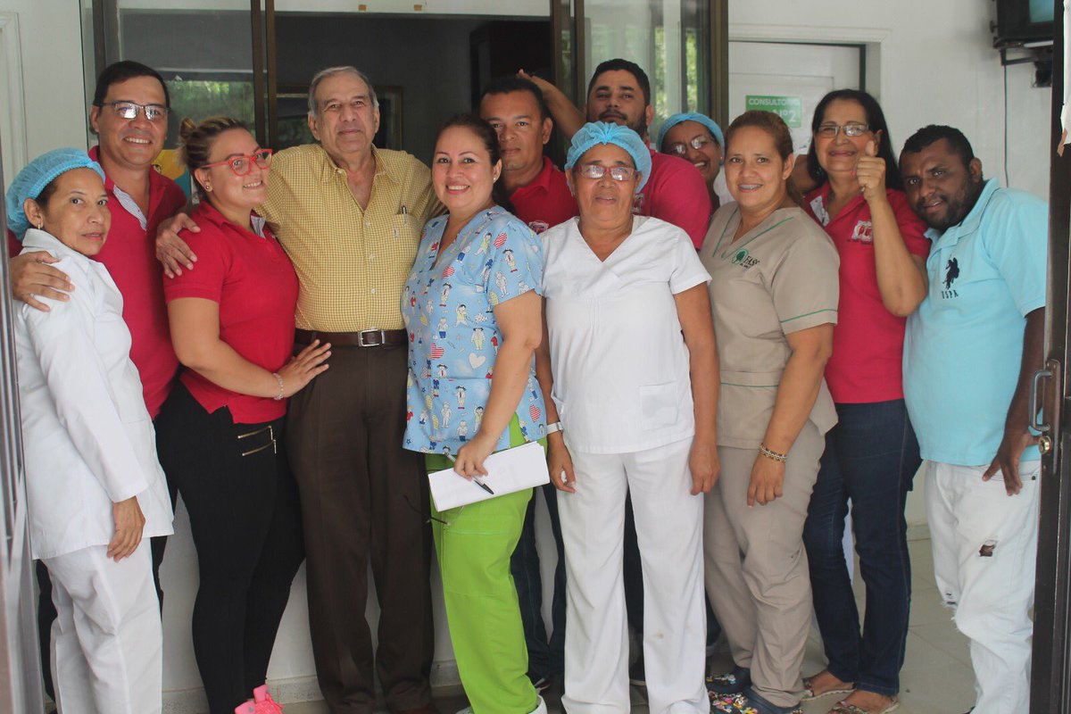 ElberChaguiS's tweet photo. Visitamos instalaciones administrativas de la E.S.E Camu El Prado, y el Centro de Salud Santa Teresa. La salud es una prioridad! https://t.co/JlV8sqvrRs