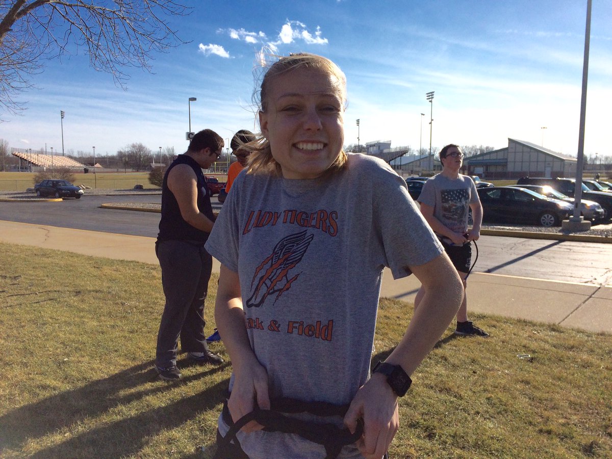 WchsJ's tweet photo. All smiles for the BC. #Raideroid https://t.co/pQC5ClXPeW