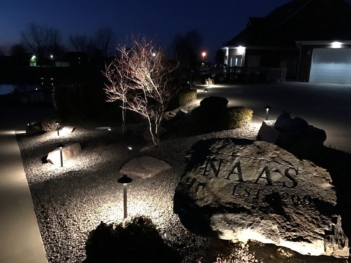 NeLighting's tweet photo. #landscape #LED #lighting is simply magnificent! Let us LIGHT up your home! https://t.co/1bwyQuYmou https://t.co/bb7B6gfquY