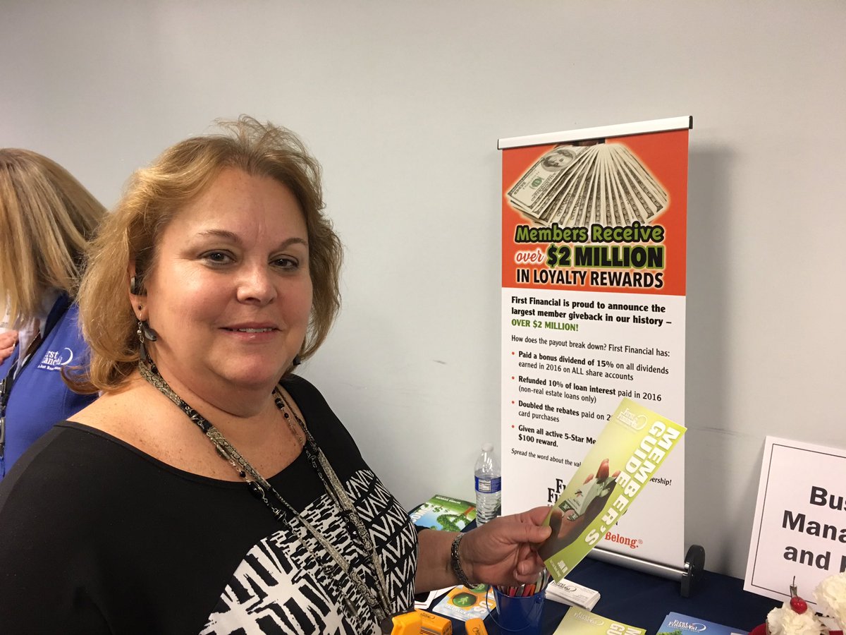 CTE_BaltCoPS's tweet photo. Partnering w. @jehpugh @FFFCUMoneyTalks for financially fitness at #BCPSCTE Open House #CTEmonth #CTEmonth2017 https://t.co/gcd5poserK