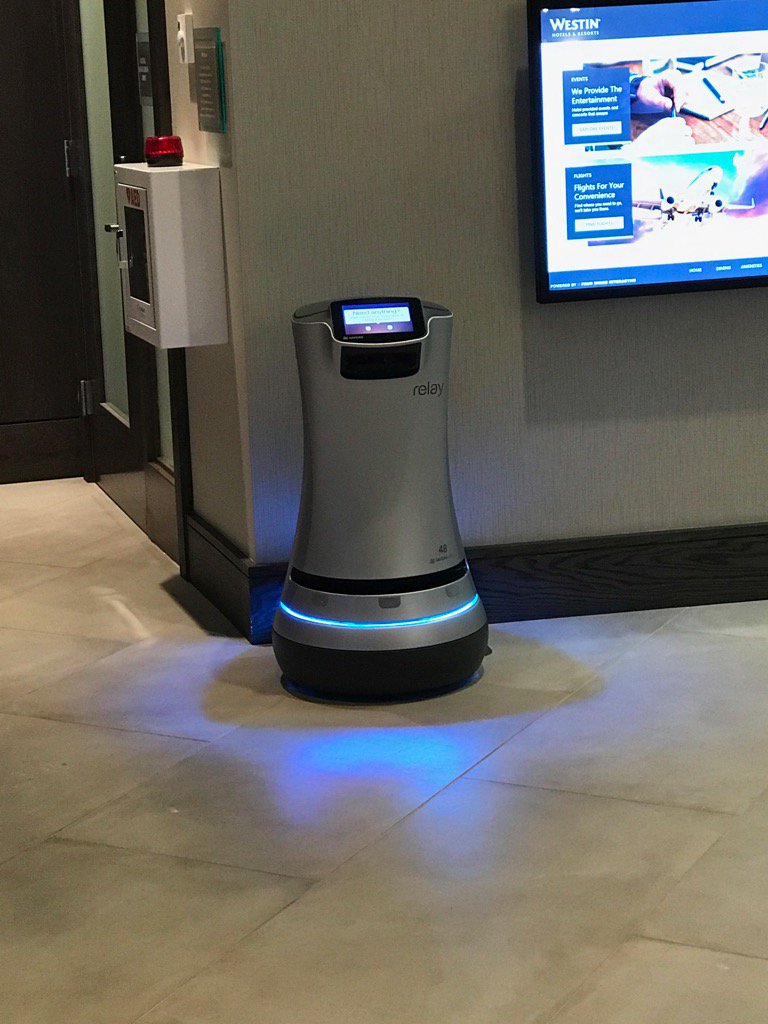 RadioMoser's tweet image. He&apos;s just waiting to deliver  something to your room... Personally I don&apos;t like the way he looks at me. #hotelrobot