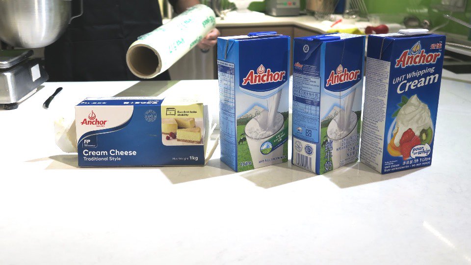 AnglissMacau's tweet photo. There are a lot more ways to work well with Anchor products! #Anchor #creamcheese #UHTmilk #whippingcream https://t.co/1U7BKL66dN