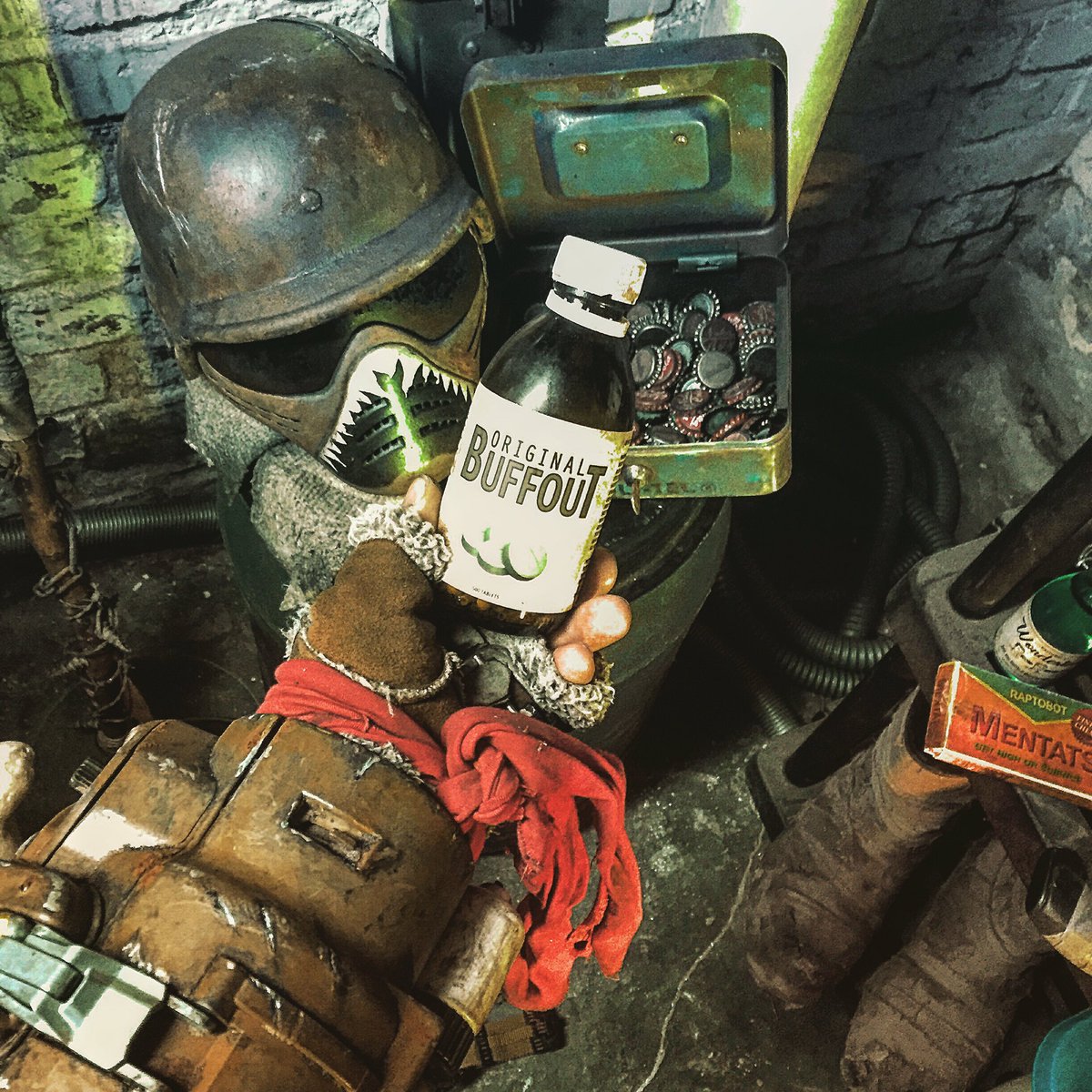 BP_since2013's tweet photo. #Fallout #fallout4 #props #cosplay #BasementalProps #basement #greetings @bethesda_de #fangruppe #düsseldorf #german https://t.co/1einGfdn6Y