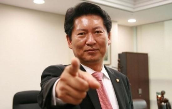 <오늘밤 11시, MBN 채널고정!>

판도라의 상자가 열립니다.
채널고정, 본방사수!