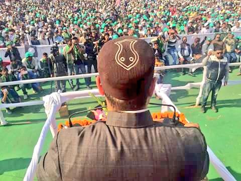 TabrezKhanSab92's tweet photo. #UP me taraqi ka Wada jhota #Musalmano se Tahafuzat ka wada pora nahi kiya gaya #Asmath rezi ke waqhiyat me 200% izafa aur 3talaq ki batain. https://t.co/30vG0y9luO