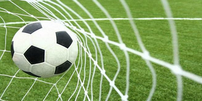 سبب كره الكاتب الراحل توفيق الحكيم لمباريات كرة القدم!!
#شاهد من هنا :: bit.ly/2kpVlGy
#مصر