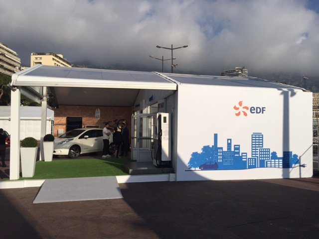 HenriLf's tweet photo. Sur le stand @EDFofficiel &amp; ses filiales avec le lancement de 2 nouvelles offres pour l’habitat collectif cc @Sodetrel @Sowee_Officiel https://t.co/44p8Lv4Nu0