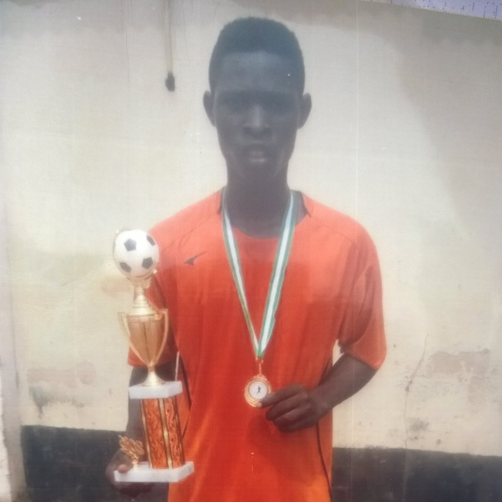 SUGpolyibadan's tweet photo. R.I.P. ,Adeitan Ifeoluwa Omotayo with matric no 2015231040030, an ND 2 FT marketing https://t.co/PuRw7uwFPz