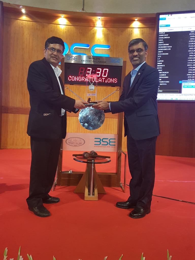 <a href="/ashishchauhan/">Ashish Chauhan</a>, MD&amp;CEO, <a href="/BSEIndia/">BSE India</a> prsntg memento 2 <a href="/m_raman/">Mahesh Ramanujam</a>, President and CEO, <a href="/USGBC/">USGBC</a> @ d closing bell on 16th Feb 2017 <a href="/BSEIndia/">BSE India</a>