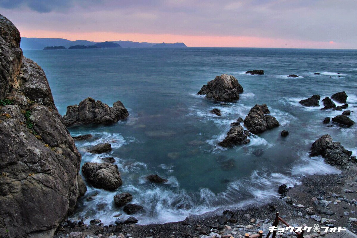 kyousukeimg's tweet photo. 「寒くて暖かい海」

#写真好きな人と繋がりたい https://t.co/OYlcT7tCfZ