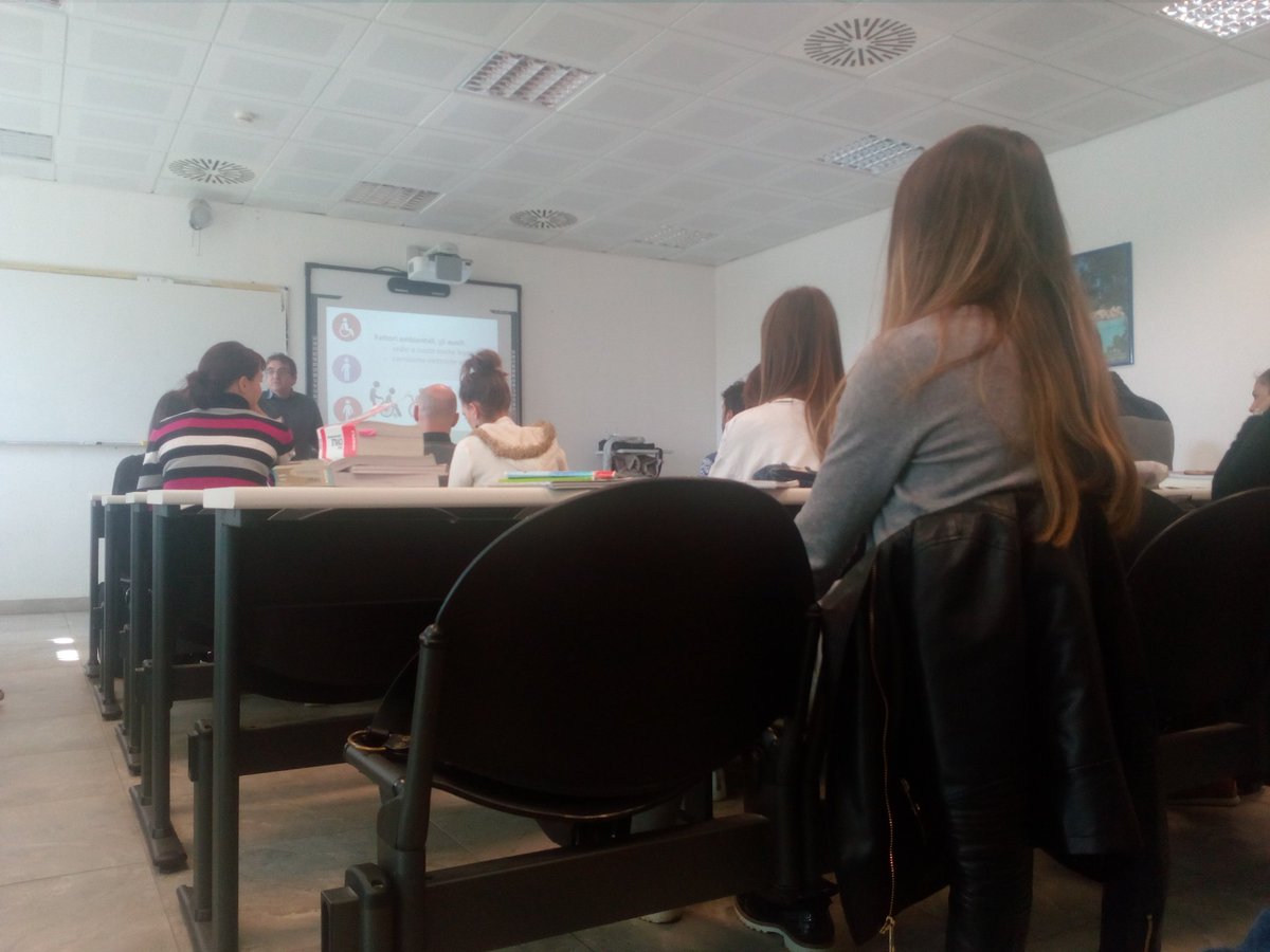 E oggi siamo alla Conferenza sul #turismoaccessibile presso l'università di #Olbia <a href="/AntonelloTovo/">Antonello Tovo</a> <a href="/aradae70/">Alberto Radaelli</a> <a href="/AlessandraCuccu/">Alessandra Cuccu</a> <a href="/Vetro_Gioielli/">VetroGioielli</a>